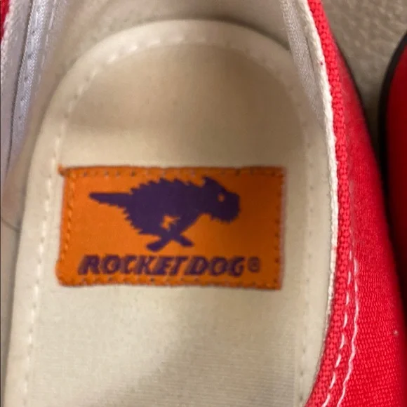 Rocket Dog Red Canvas Sneakers- Size 8.5 - - Picture 2 of 9